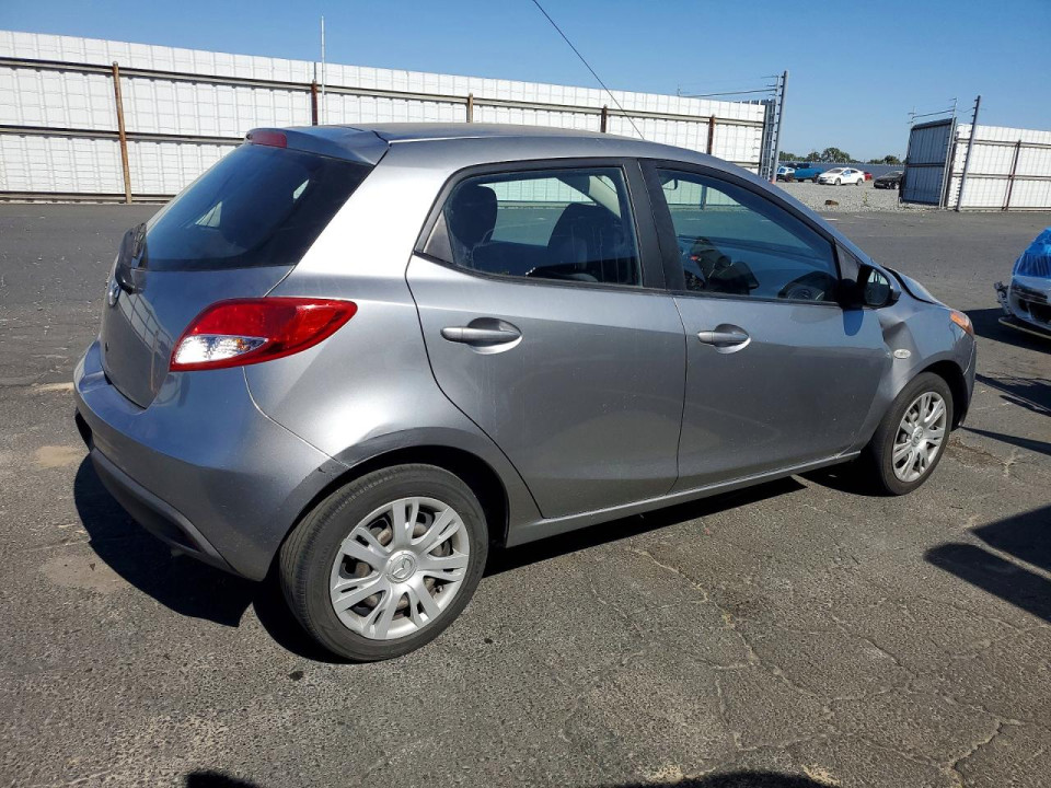 Mazda 2 2014 — Copart