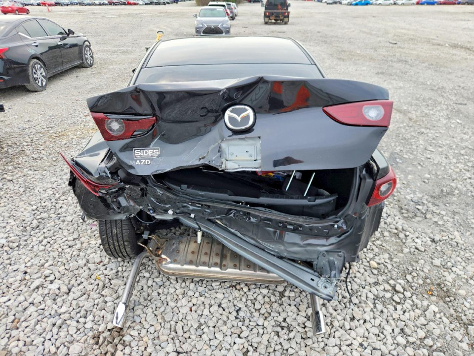 Mazda 3 SELECT SPORT 2026 — Copart