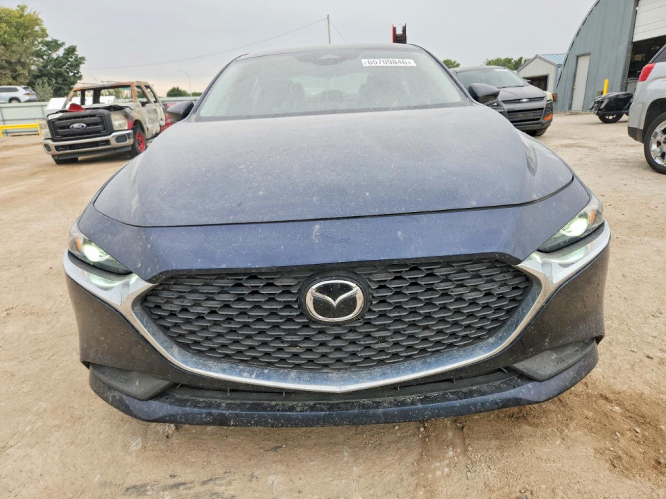 Mazda 3 SELECT SPORT 2024 — Copart