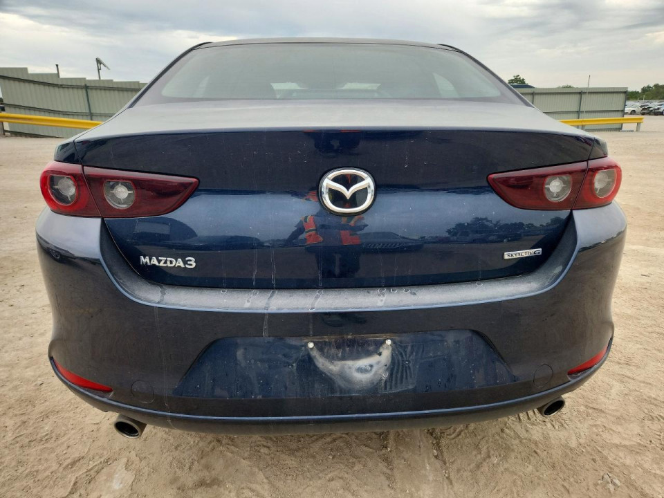 Mazda 3 SELECT SPORT 2024 — Copart
