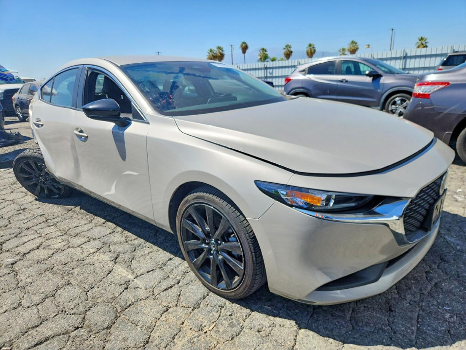 Mazda 3 SELECT SPORT 2024 — Copart