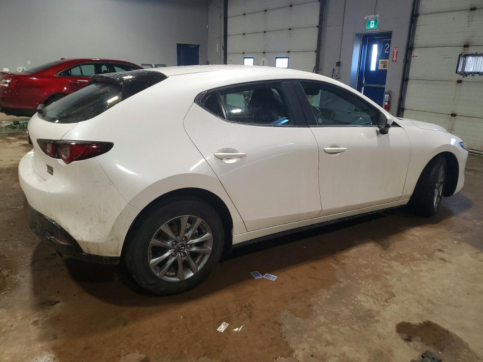 Mazda 3 SELECT SPORT 2025 — Copart