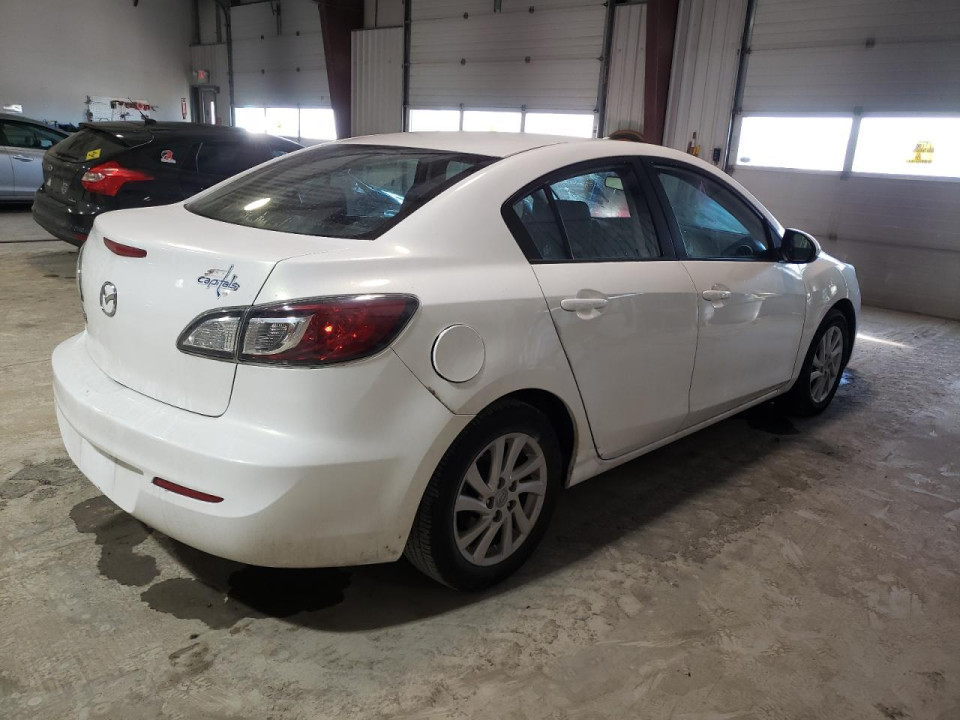 Mazda 3 2012 — Copart
