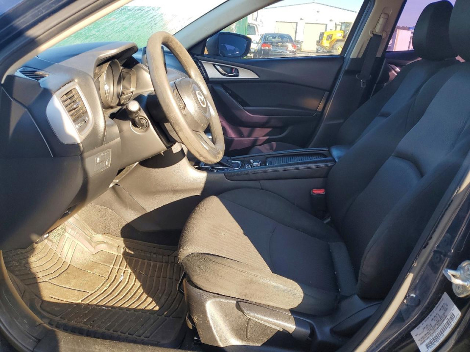 Mazda 3 2017 — Copart