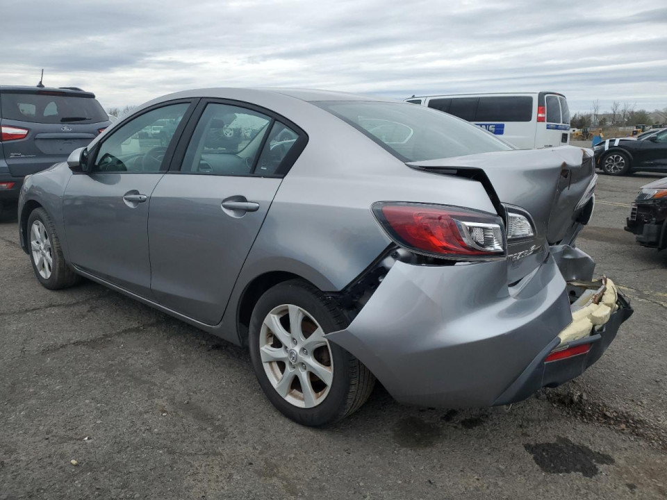 Mazda 3 2011 — Copart