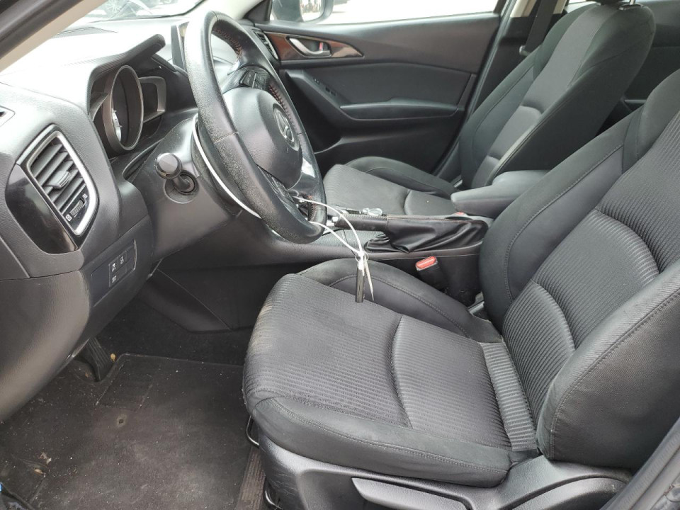 Mazda 3 2016 — Copart