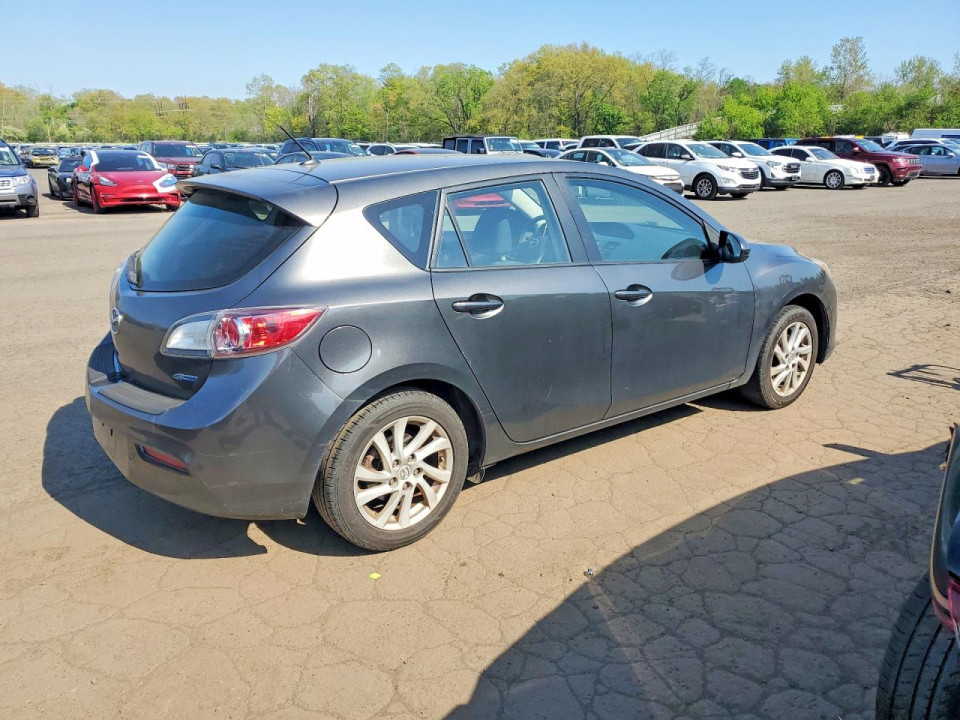 Mazda 3 2012 — Copart