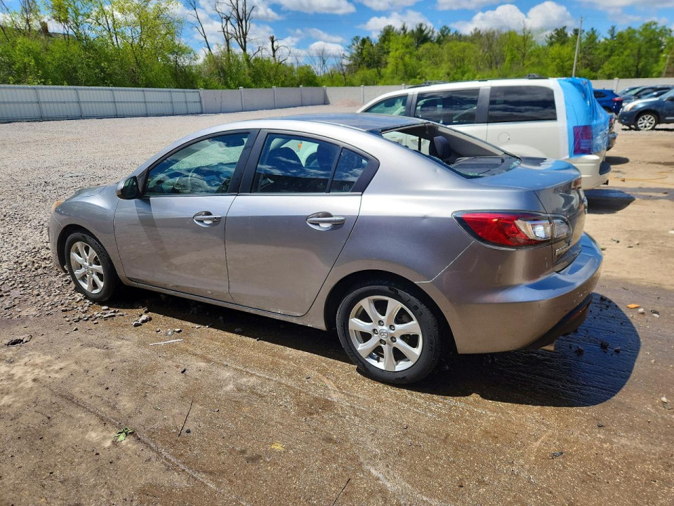 Mazda 3 2011 — Copart