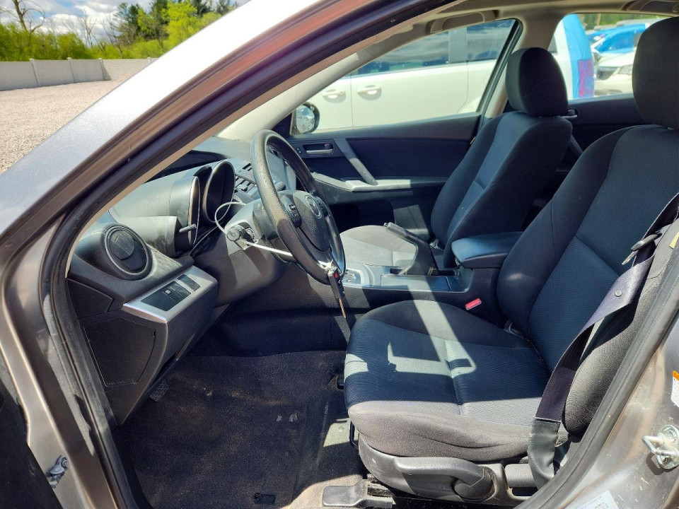 Mazda 3 2011 — Copart