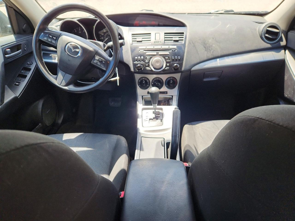 Mazda 3 2011 — Copart