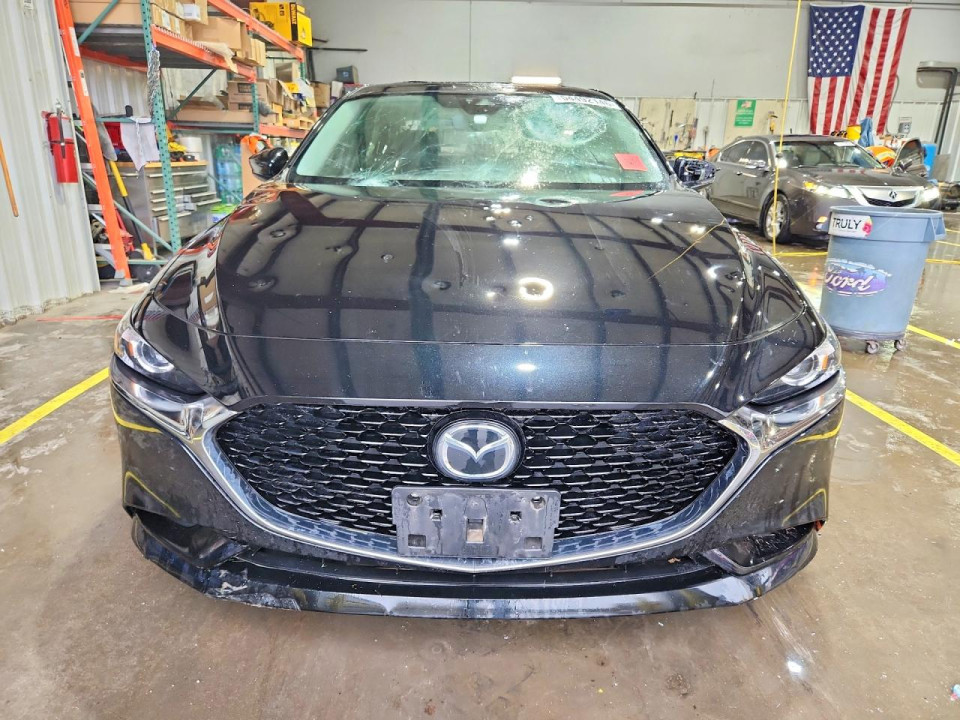 Mazda 3 2021 — Copart