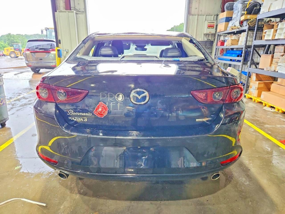 Mazda 3 2021 — Copart