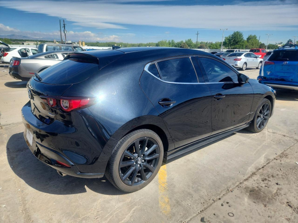 Mazda 3 2023 — Copart