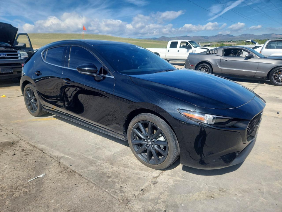 Mazda 3 2023 — Copart