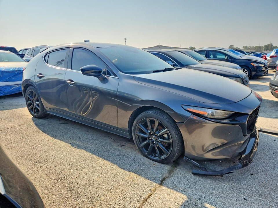 Mazda 3 2021 — Copart