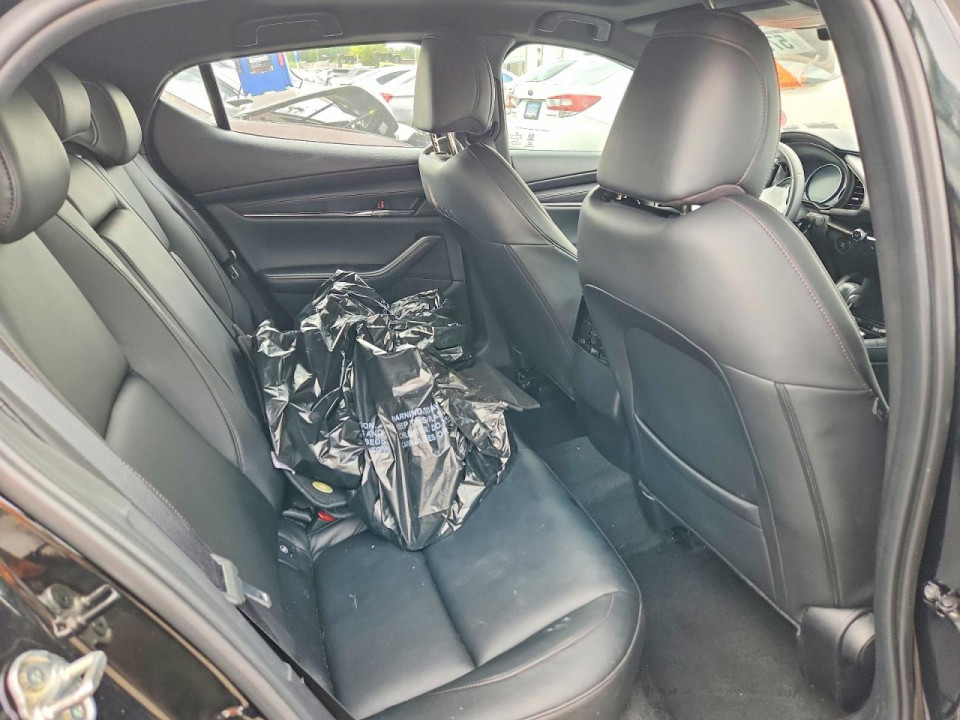 Mazda 3 2024 — Copart