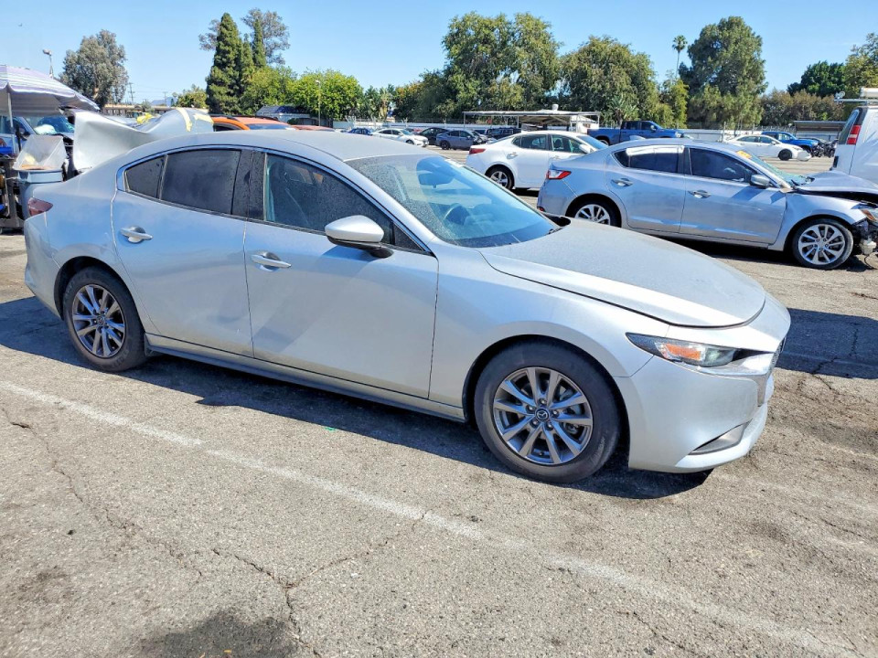 Mazda 3 2020 — Copart