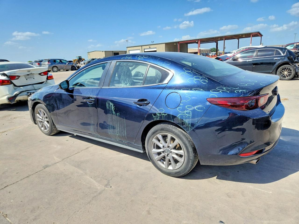 Mazda 3 2021 — Copart