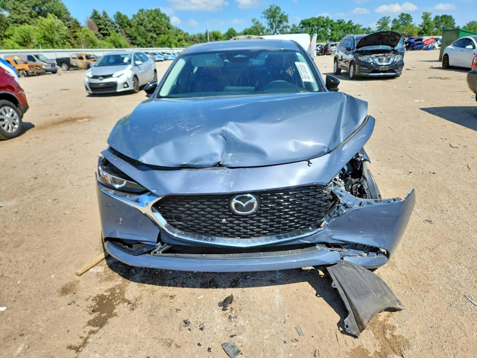 Mazda 3 2025 — Copart