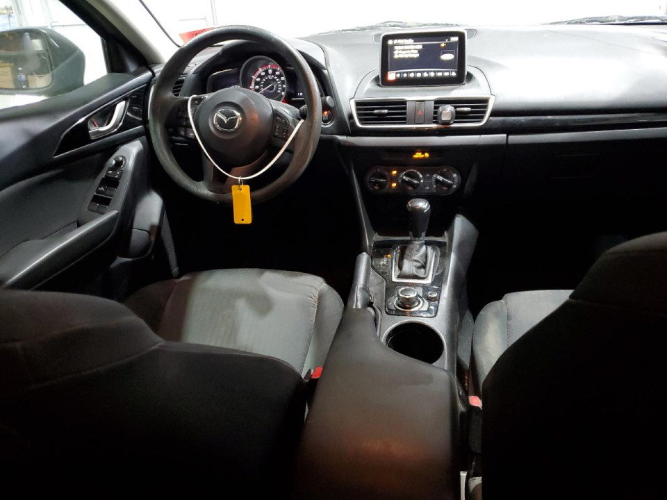 Mazda 3 2015 — Copart
