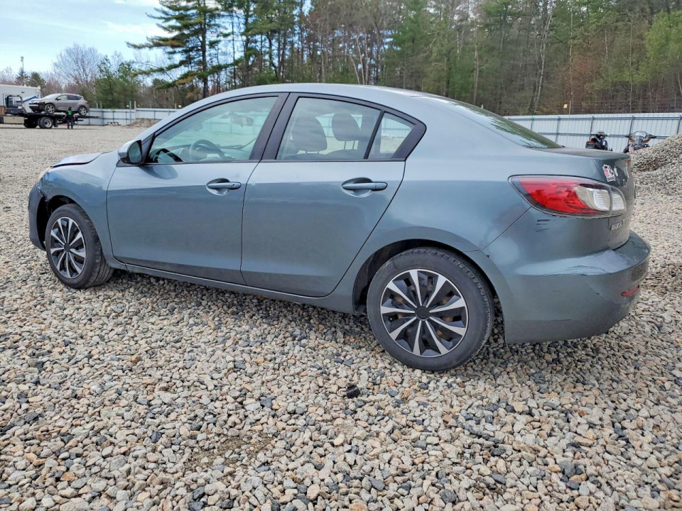 Mazda 3 2012 — Copart