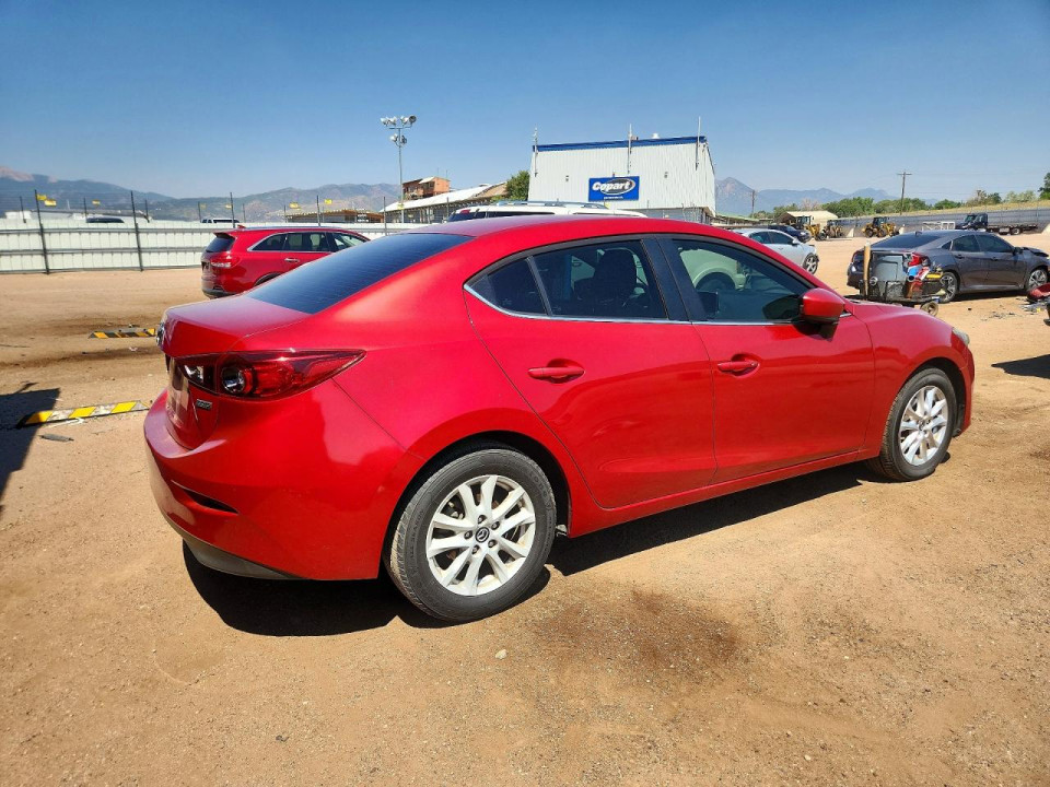 Mazda 3 2016 — Copart