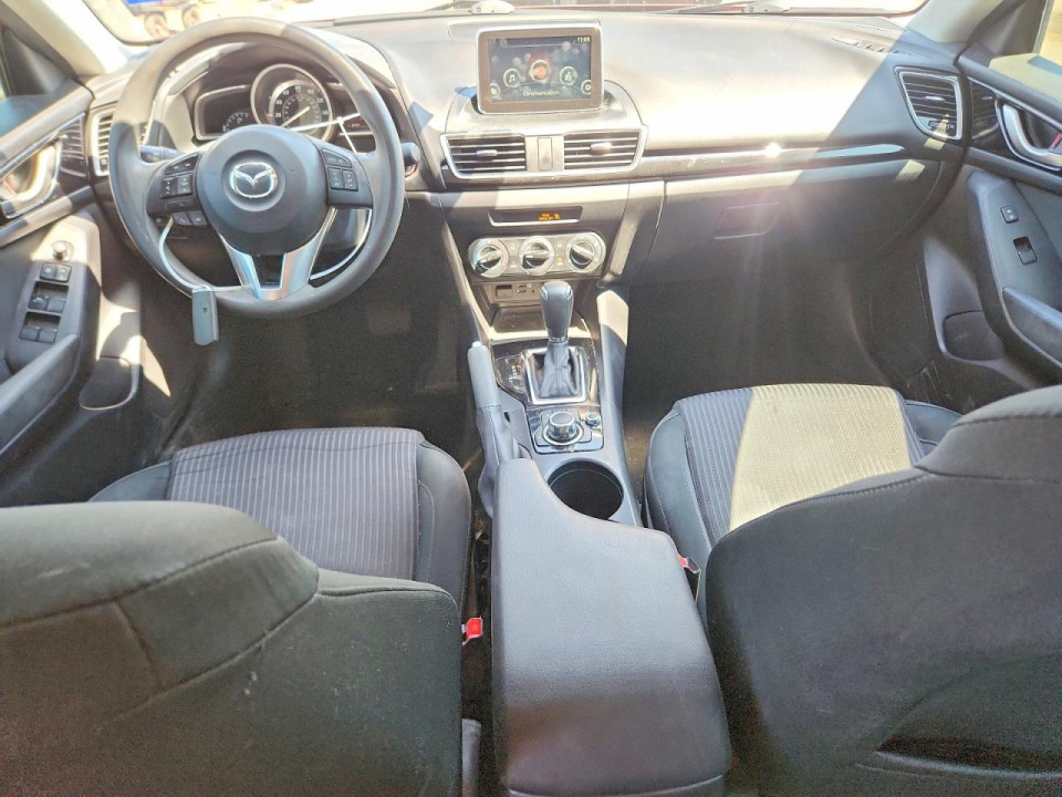 Mazda 3 2016 — Copart