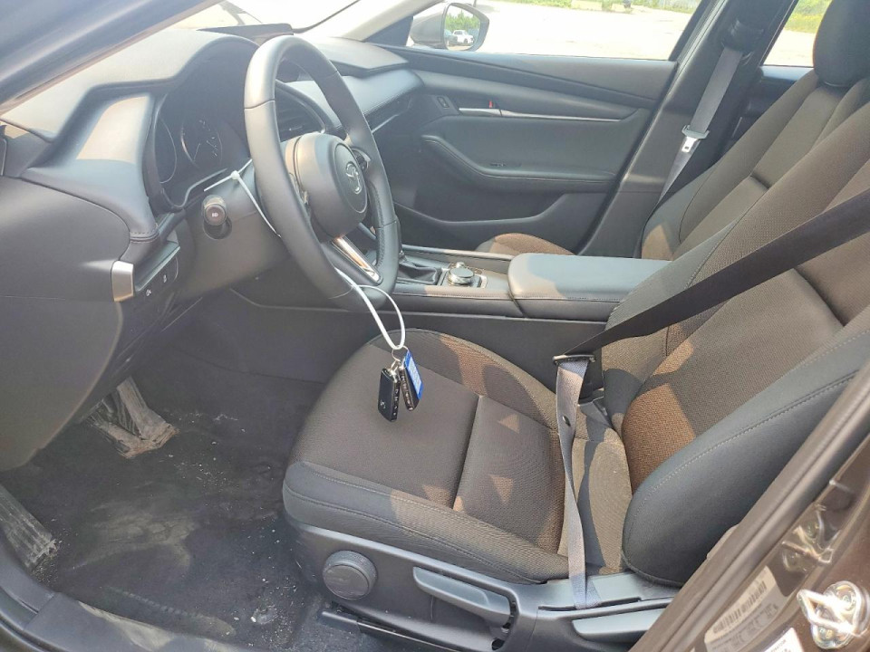Mazda 3 2025 — Copart