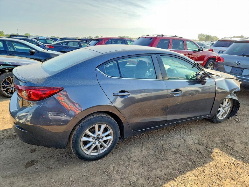 Mazda 3 2014 — Copart