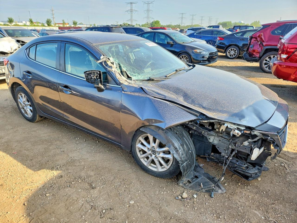 Mazda 3 2014 — Copart