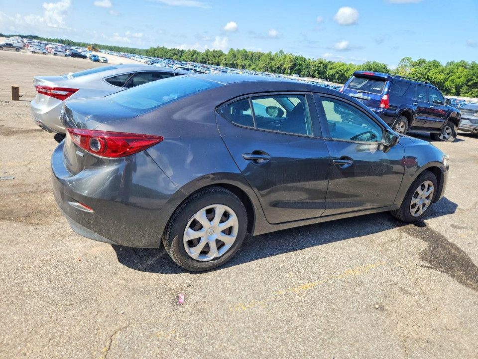 Mazda 3 2017 — Copart