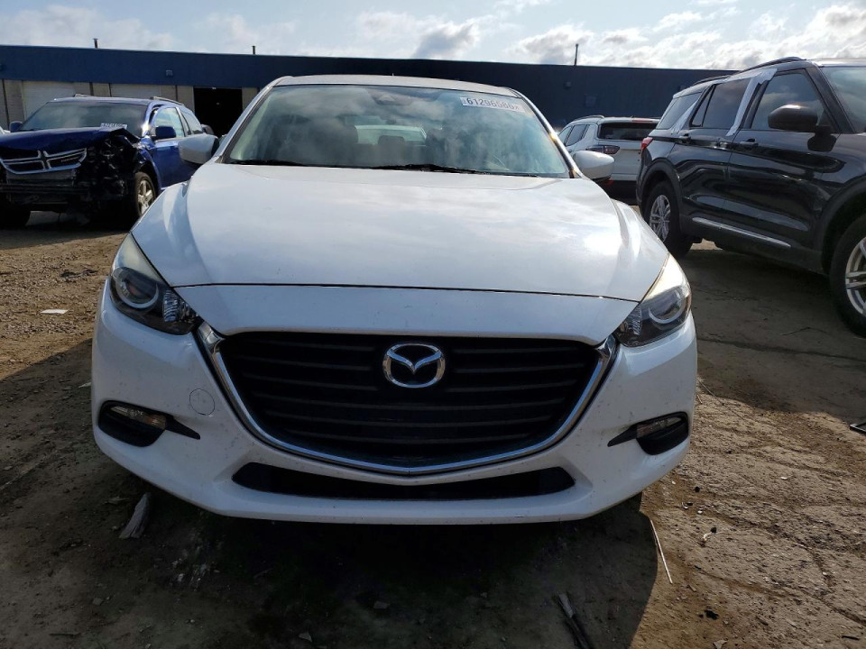 Mazda 3 2018 — Copart