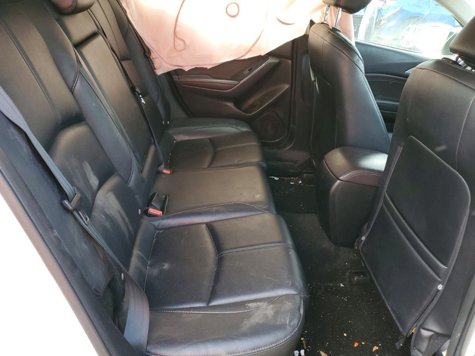 Mazda 3 2018 — Copart