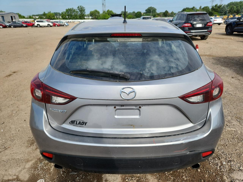 Mazda 3 2016 — Copart