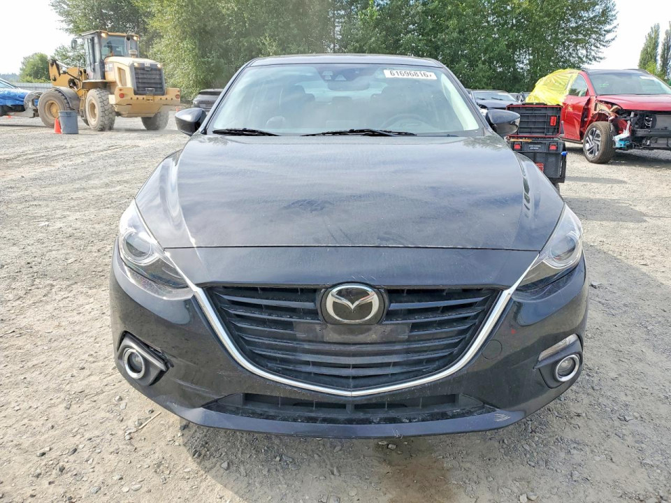 Mazda 3 2015 — Copart