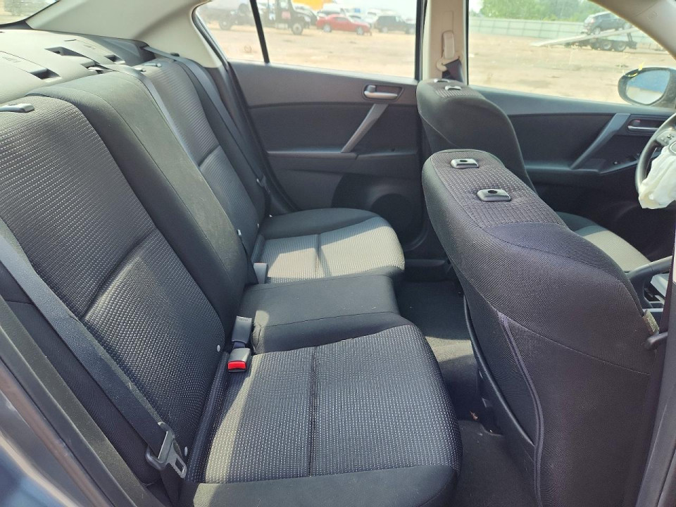 Mazda 3 2012 — Copart