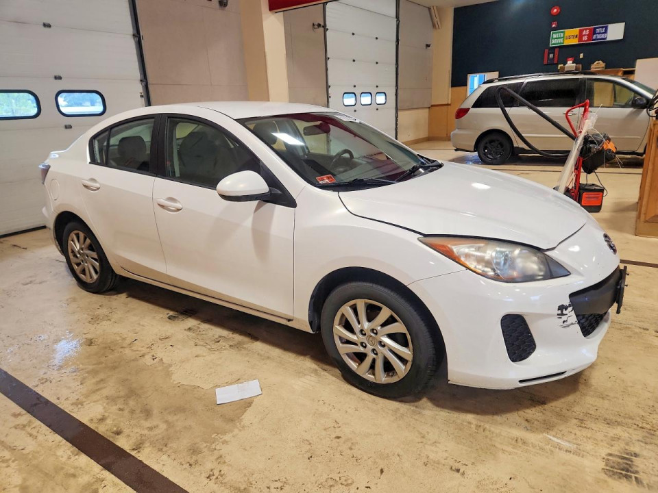 Mazda 3 2012 — Copart
