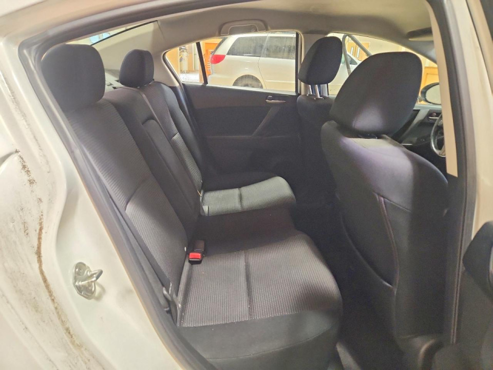 Mazda 3 2012 — Copart