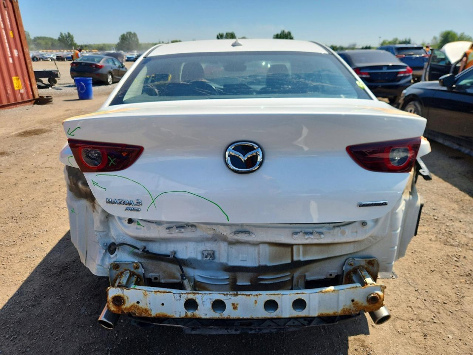 Mazda 3 2019 — Copart