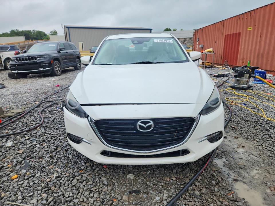 Mazda 3 2018 — Copart