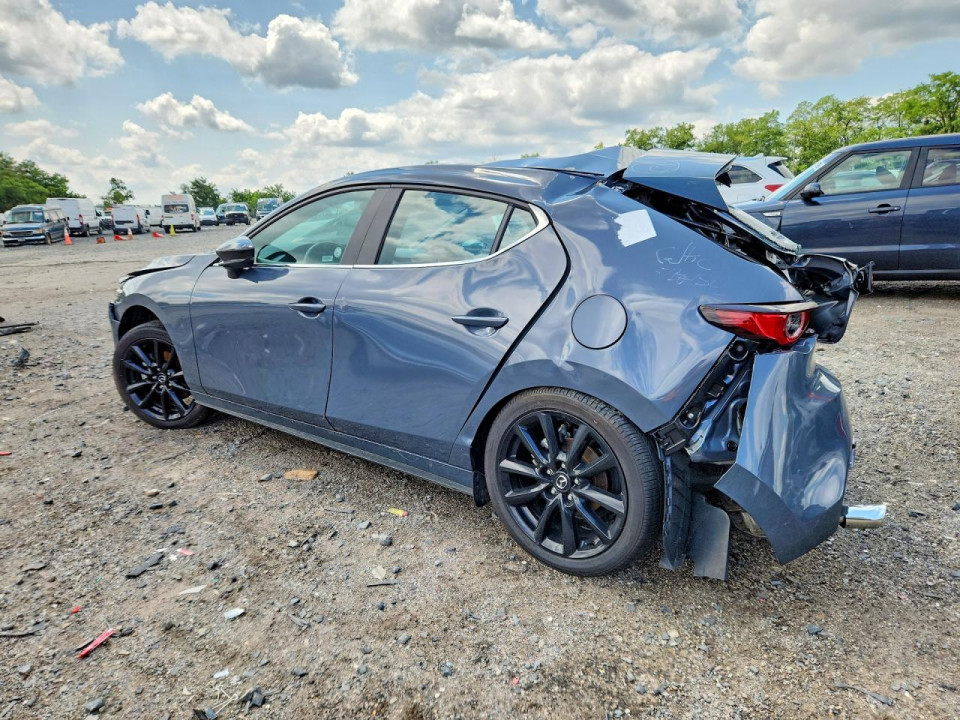 Mazda 3 2026 — Copart
