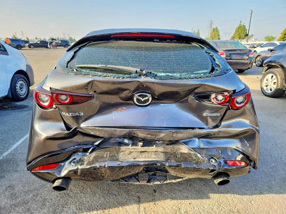 Mazda 3 2023 — Copart