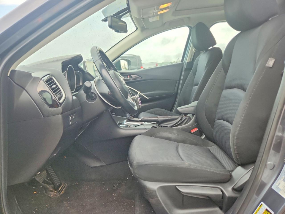 Mazda 3 2016 — Copart
