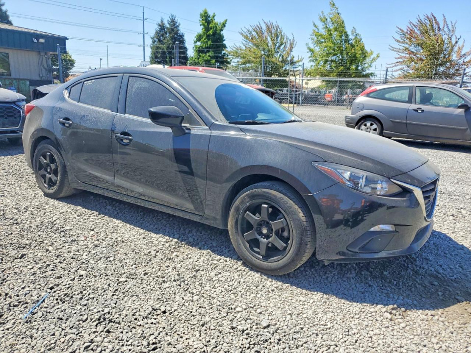Mazda 3 2016 — Copart