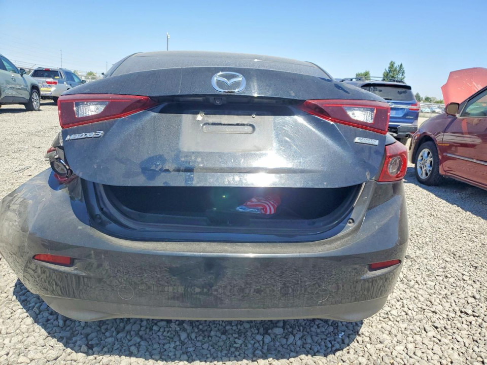 Mazda 3 2016 — Copart