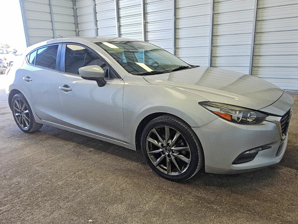 Mazda 3 2018 — Copart
