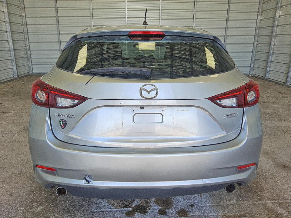 Mazda 3 2018 — Copart