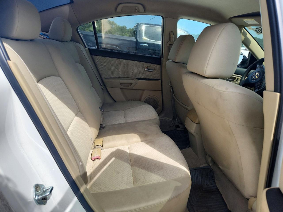 Mazda 3 2004 — Copart