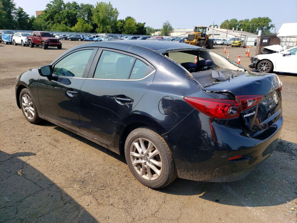 Mazda 3 2017 — Copart