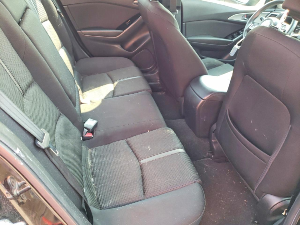 Mazda 3 2017 — Copart